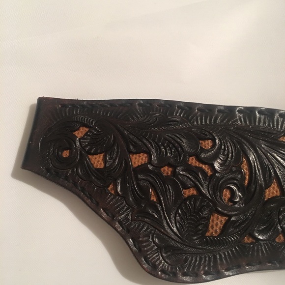 STUNNING Ray Pohja Tooled Leather Western Belt main image 8